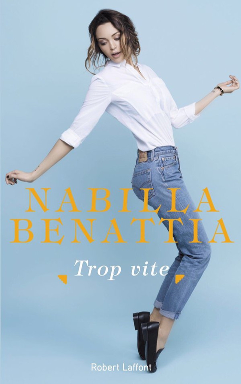 Couverture de l'autobiographie de Nabilla