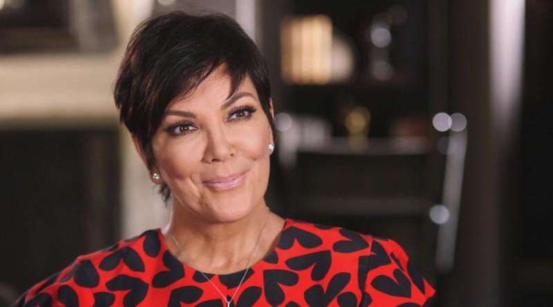 Kris Jenner et Kanye West à Paris lors du défilé Christian Dior