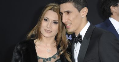 Angel Di María : Avec sa fille Mia, leçon de français à la maison
