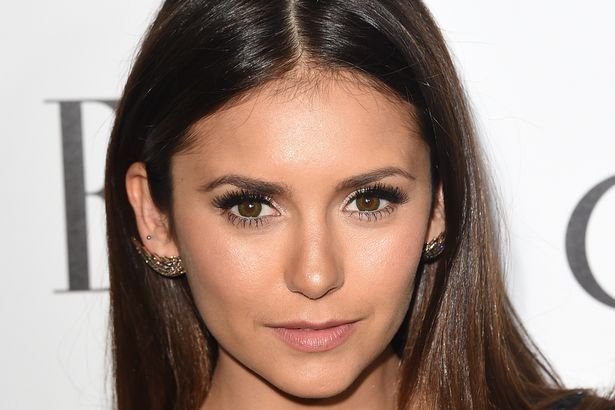 Nina Dobrev : La star salement amochée sur un tournage