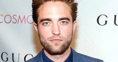 Robert Pattinson barbu pour une aventure avec Charlie Hunnam