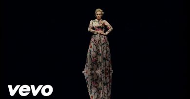 Adele : Signe un contrat qui lui rapporte 117 millions d'euros !